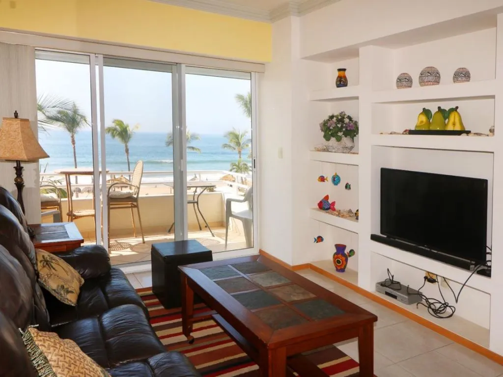 CONDO DE PLAYA CON AMENIDADES DE LUJO - Foto 2
