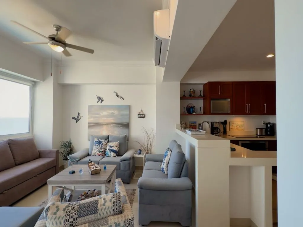 Vive el estilo de vida frente al mar en Quintas del Mar II - Foto 4