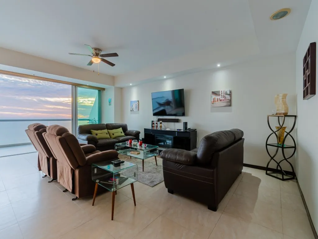 Elegancia Junto al Mar; Exquisita Residencia en Venta en Torre Peninsula - Foto 4