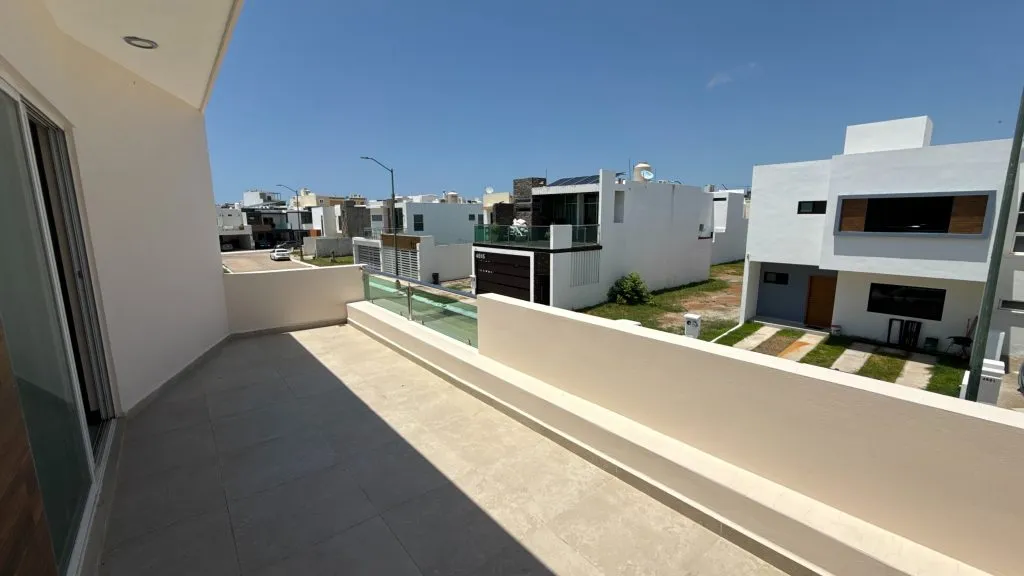 Calle San Abel # 4516, Coto 7, Fracc. Real del Valle - Foto 1