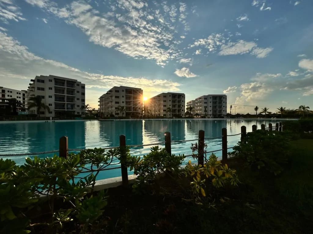 HERMOSO DEPARTAMENTO EN BLUU HABITAT LAGOONS - Foto 1
