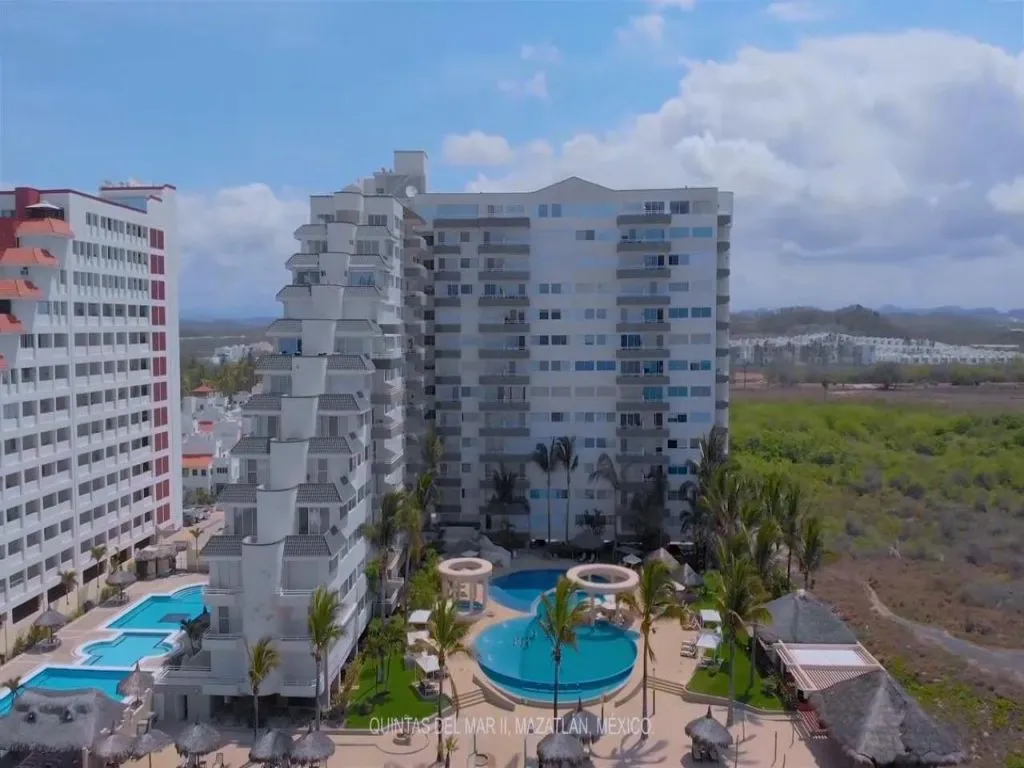 CONDOMINIO DE DOS RECAMARAS FRENTE AL MAR - Foto 1