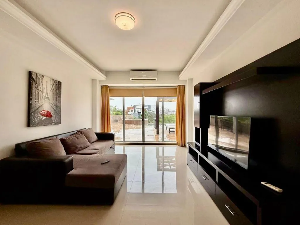 ¡Tu nuevo hogar en la mejor ubicación te espera en Marina Platino! - Foto 2